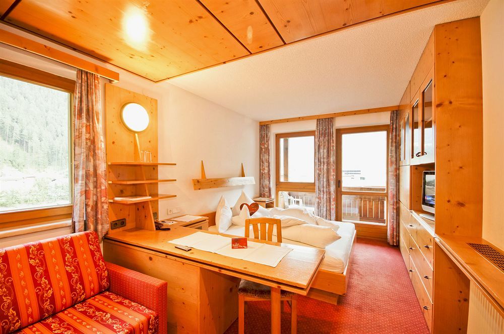 Garni Hainbacherhof Solden
