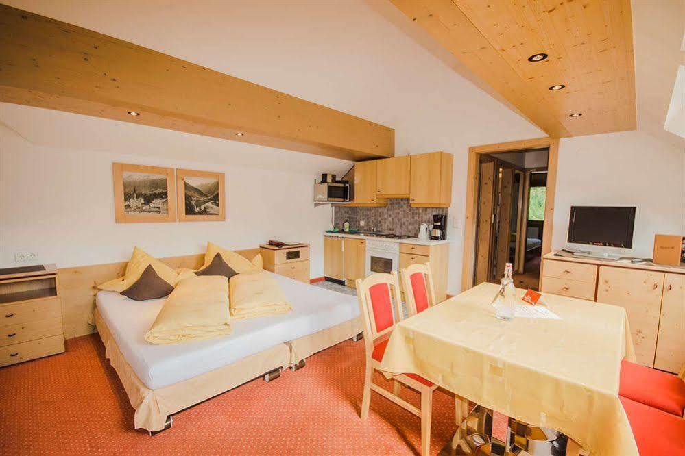 Garni Hainbacherhof 3*